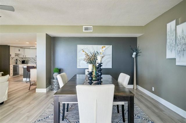 1501 GULF BOULEVARD 104, Clearwater Beach, FL 33767