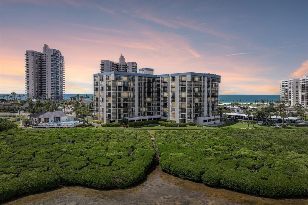 1501 GULF BOULEVARD 104, Clearwater Beach, FL 33767