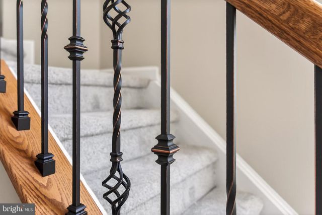 22103 VANTAGE POINTE PL, Ashburn, VA 20148