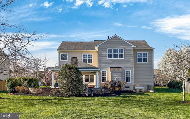 22103 VANTAGE POINTE PL, Ashburn, VA 20148