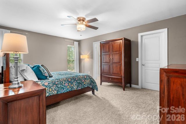 161 Winding Cedar Drive, Statesville, NC 28677