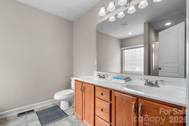 161 Winding Cedar Drive, Statesville, NC 28677