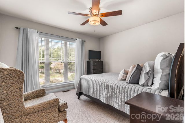 161 Winding Cedar Drive, Statesville, NC 28677