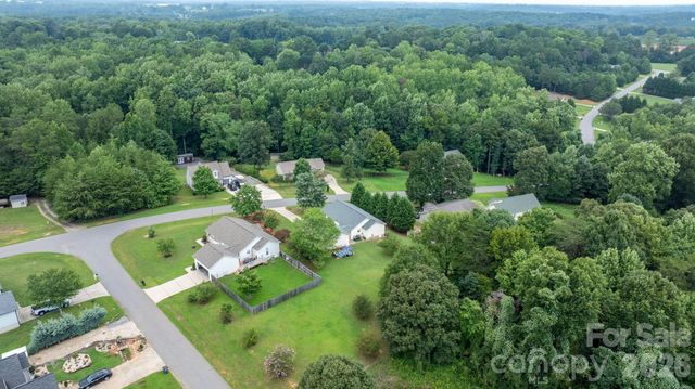 161 Winding Cedar Drive, Statesville, NC 28677