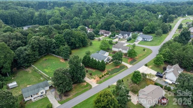 161 Winding Cedar Drive, Statesville, NC 28677