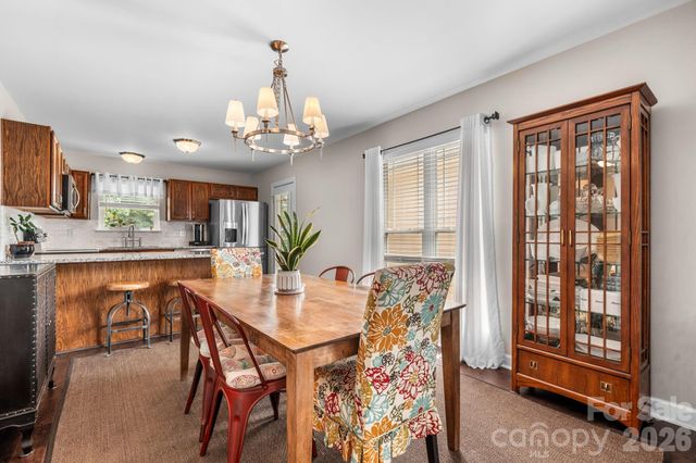 161 Winding Cedar Drive, Statesville, NC 28677