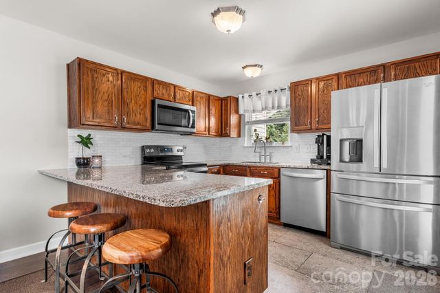 161 Winding Cedar Drive, Statesville, NC 28677