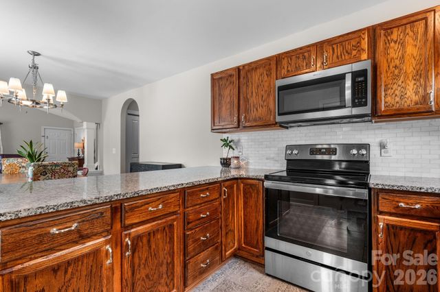 161 Winding Cedar Drive, Statesville, NC 28677