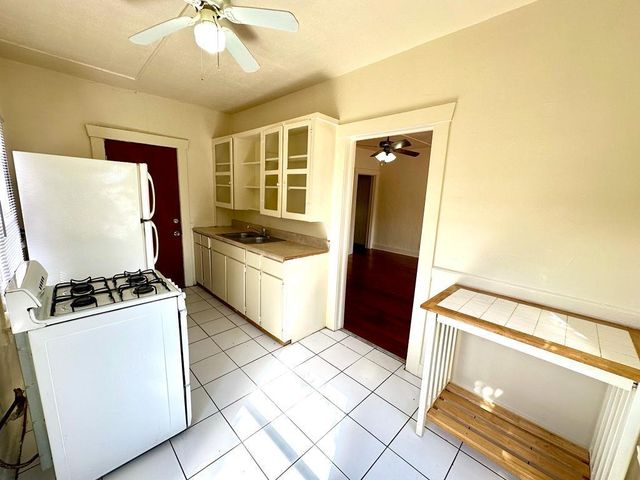 2010 Broward Avenue 4, West Palm Beach, FL 33407