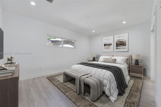 11401 SW 67th Ave, Pinecrest, FL 33156