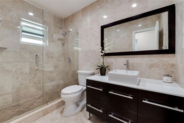 11401 SW 67th Ave, Pinecrest, FL 33156