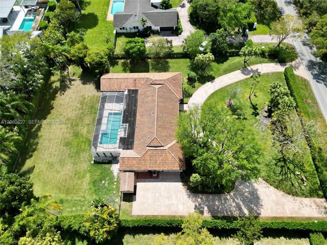 11401 SW 67th Ave, Pinecrest, FL 33156