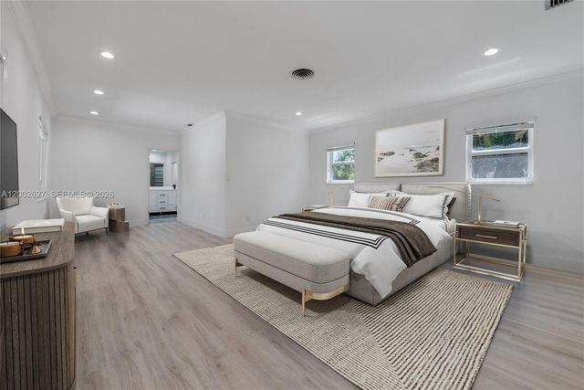 11401 SW 67th Ave, Pinecrest, FL 33156