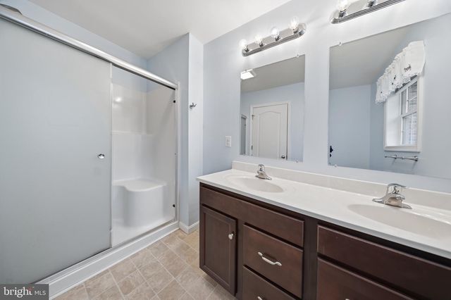 8035 ARMIGER DR N, Seaford, DE 19973