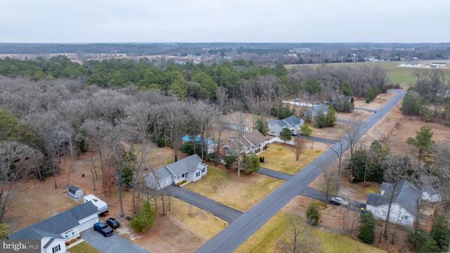 8035 ARMIGER DR N, Seaford, DE 19973