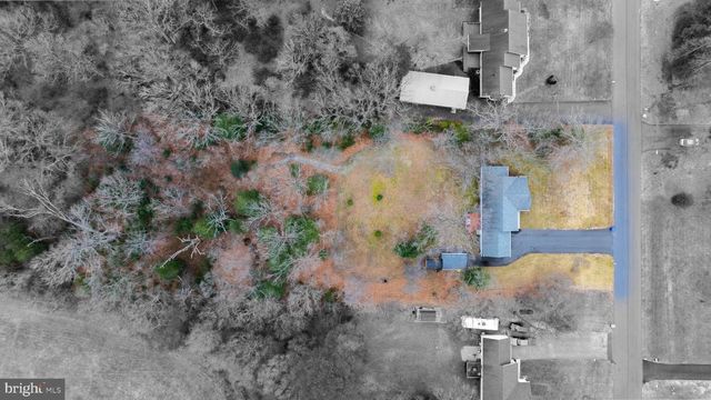 8035 ARMIGER DR N, Seaford, DE 19973