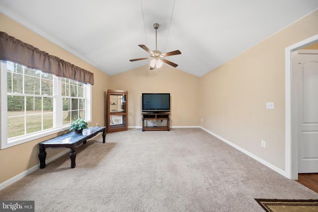 8035 ARMIGER DR N, Seaford, DE 19973