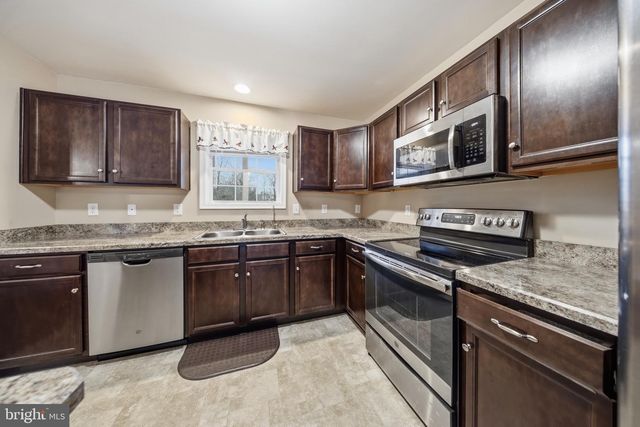 8035 ARMIGER DR N, Seaford, DE 19973