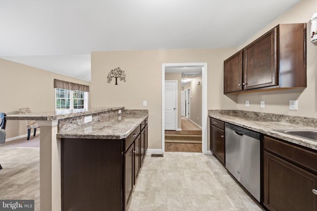 8035 ARMIGER DR N, Seaford, DE 19973