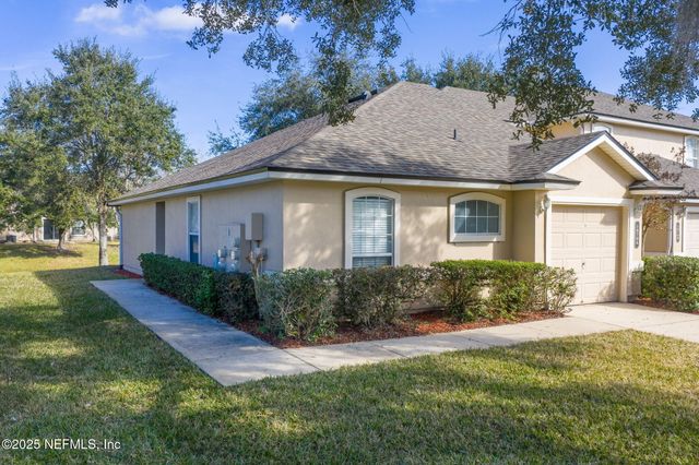 1870 GREEN SPRINGS Circle A, Fleming Island, FL 32003