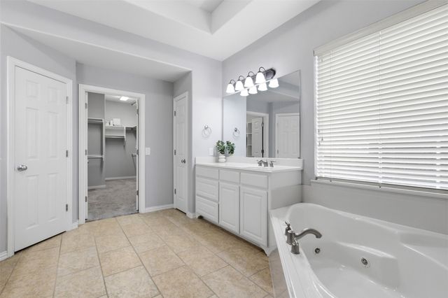8605 Herns Meadow Lane, Mckinney, TX 75071