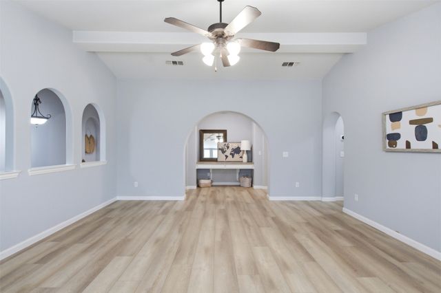 8605 Herns Meadow Lane, Mckinney, TX 75071