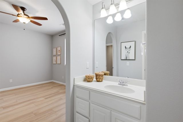 8605 Herns Meadow Lane, Mckinney, TX 75071