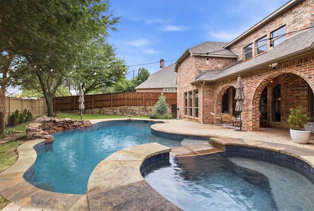 8605 Herns Meadow Lane, Mckinney, TX 75071