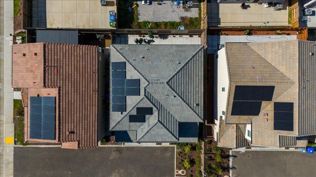 3360 Gallatin Dr, Folsom, CA 95630