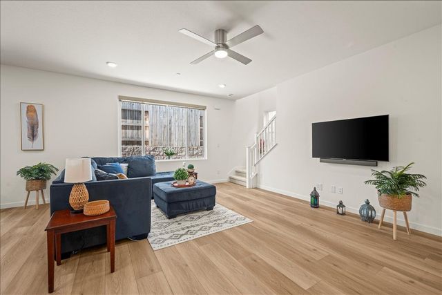 3360 Gallatin Dr, Folsom, CA 95630