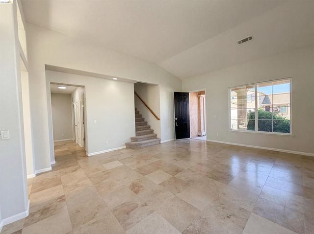 1257 Brooktrail Dr, Pittsburg, CA 94565