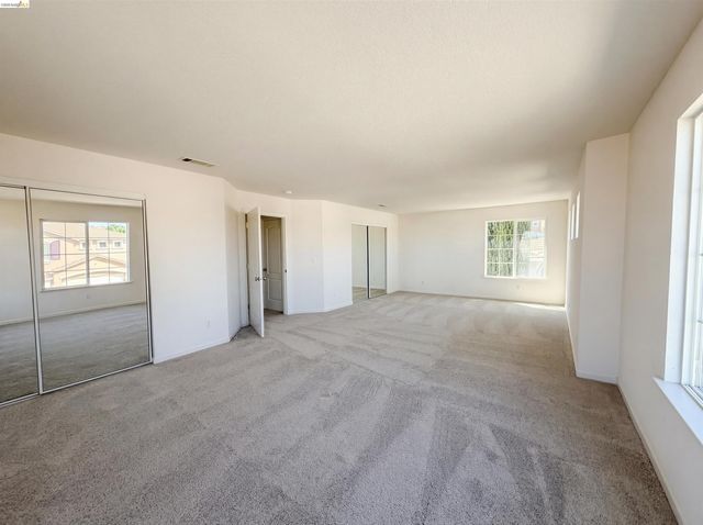 1257 Brooktrail Dr, Pittsburg, CA 94565