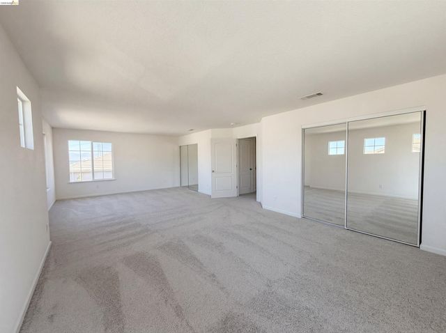 1257 Brooktrail Dr, Pittsburg, CA 94565