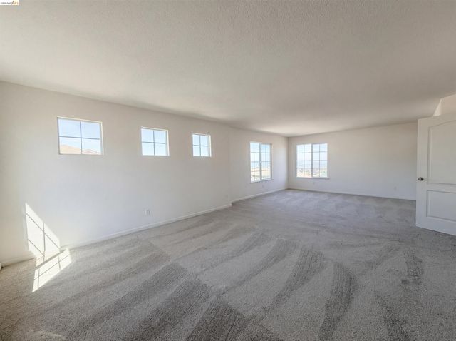 1257 Brooktrail Dr, Pittsburg, CA 94565