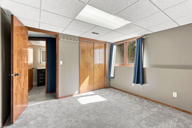 17317 N Saddle Hill Rd, Colbert, WA 99005