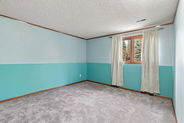 17317 N Saddle Hill Rd, Colbert, WA 99005