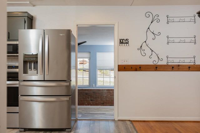 733 HILLVIEW DR, Dayton, VA 22821