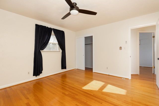 733 HILLVIEW DR, Dayton, VA 22821