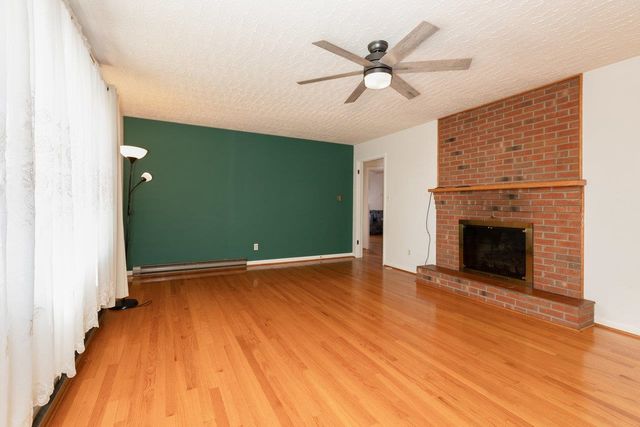 733 HILLVIEW DR, Dayton, VA 22821