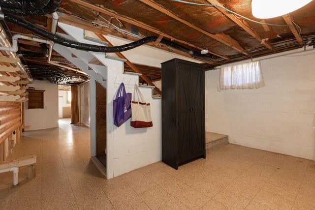 733 HILLVIEW DR, Dayton, VA 22821