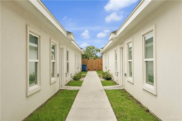 428 Acacia Street, Alamo, TX 78516