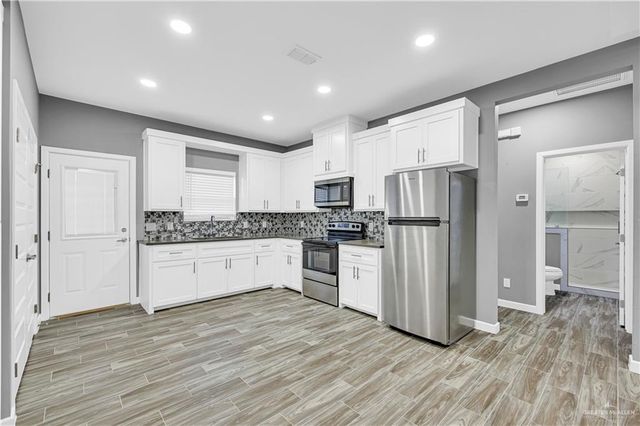 428 Acacia Street, Alamo, TX 78516