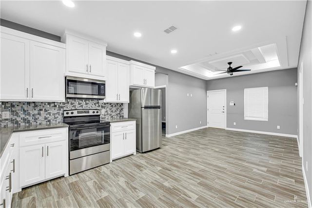 428 Acacia Street, Alamo, TX 78516