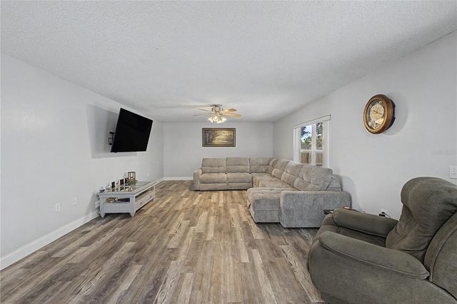 1382 LARKIN ROAD, Spring Hill, FL 34608