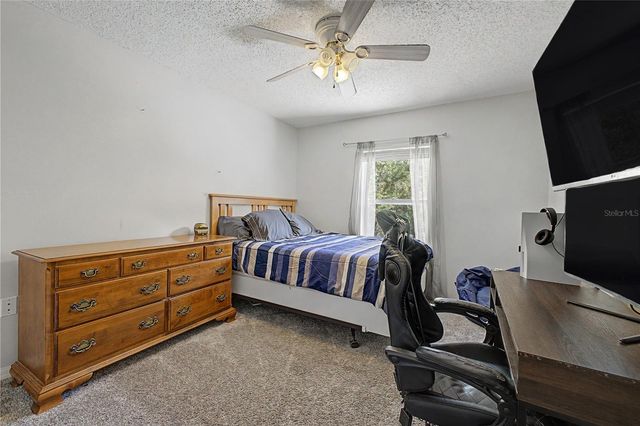 1382 LARKIN ROAD, Spring Hill, FL 34608