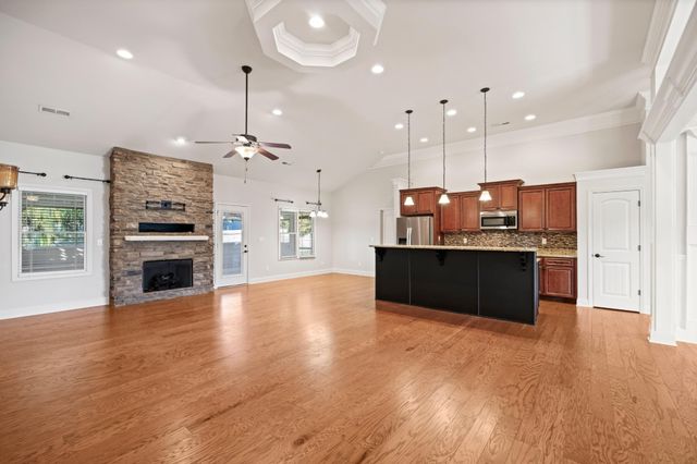 5940 Sunset Canyon Drive, Hixson, TN 37343