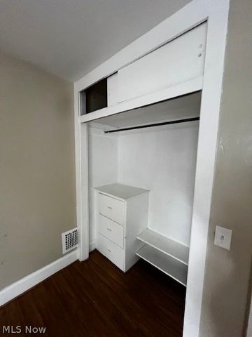 434 9th Street, Elyria, OH 44035