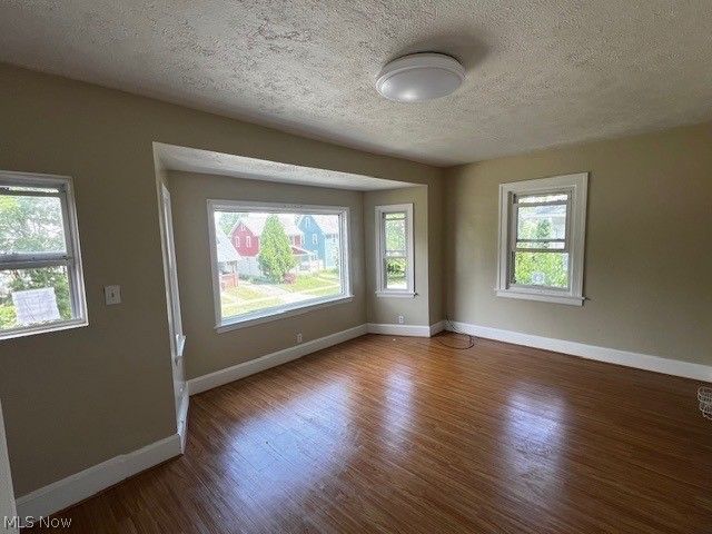 434 9th Street, Elyria, OH 44035