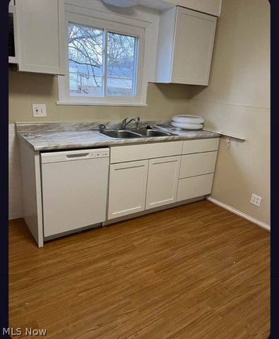 434 9th Street, Elyria, OH 44035