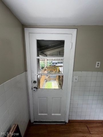 434 9th Street, Elyria, OH 44035